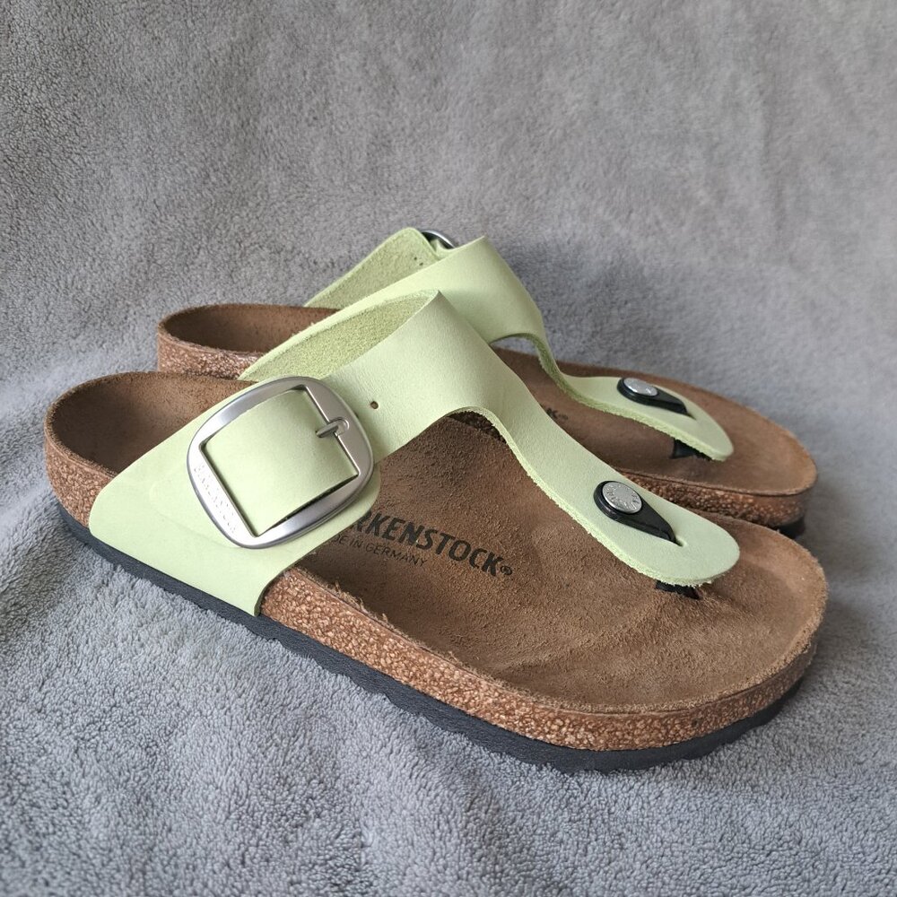 Birkenstock Gizeh Buckle Nubuck Leather Sandals – Faded Lime Size 38 (7–7.5)